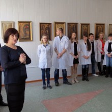 Академическая выставка А.Тихомирова в Медицинской академии г. Благовещенска.